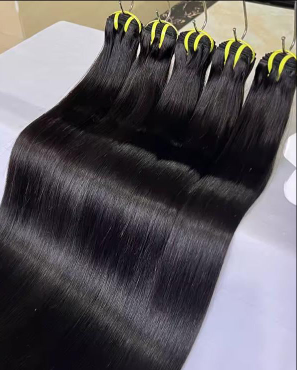 Tissage Raw hair lisse color naturel